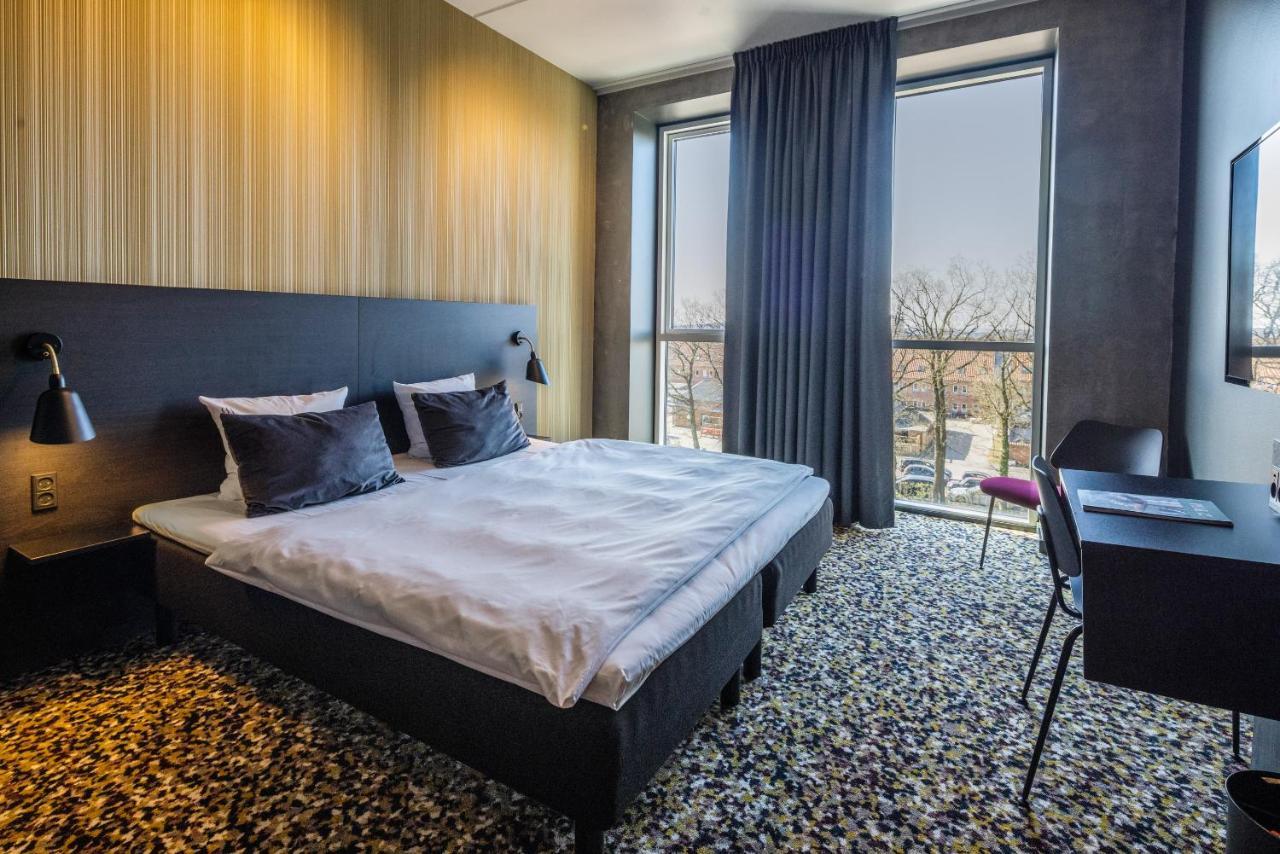 Peak 12 Hotel Вибор Екстериор снимка